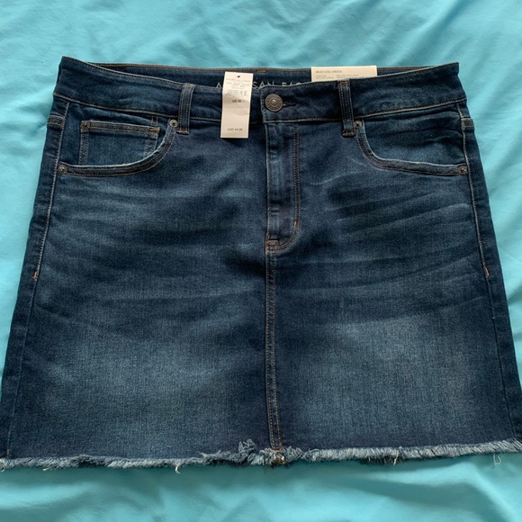 American Eagle Outfitters Dresses & Skirts - American Eagle high rise skirt